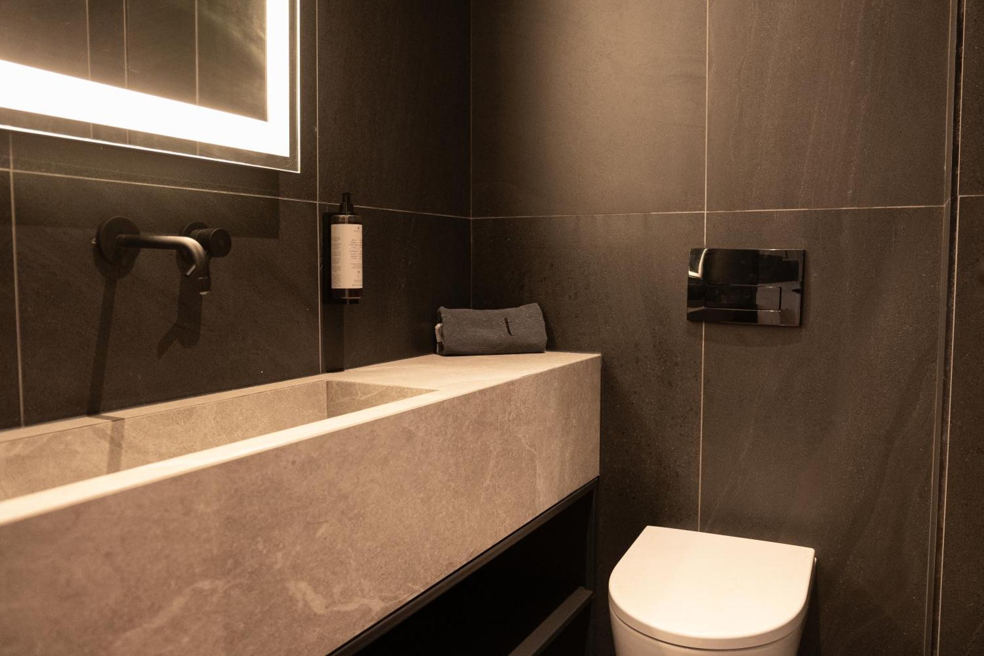 Taskou Luxury Suites سالونيك المظهر الخارجي الصورة